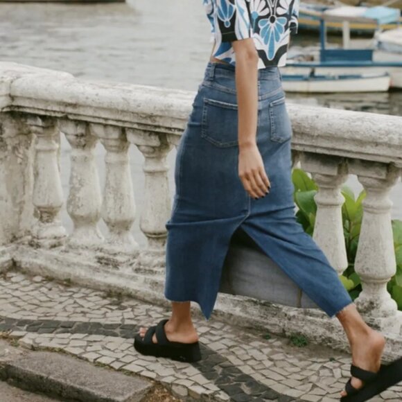 NWT Zara Stretch Denim Raw Hem Denim Pencil Maxi Skirt Size S - Picture 2 of 10